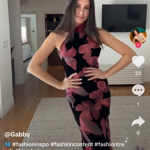 Kim Shui - Butterfly Velvet Gown Multi sz Medium - Picture 8 of 14